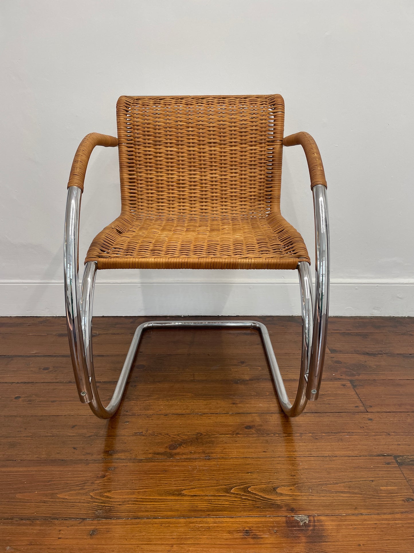 MR20 Mies van der Rohe Chair