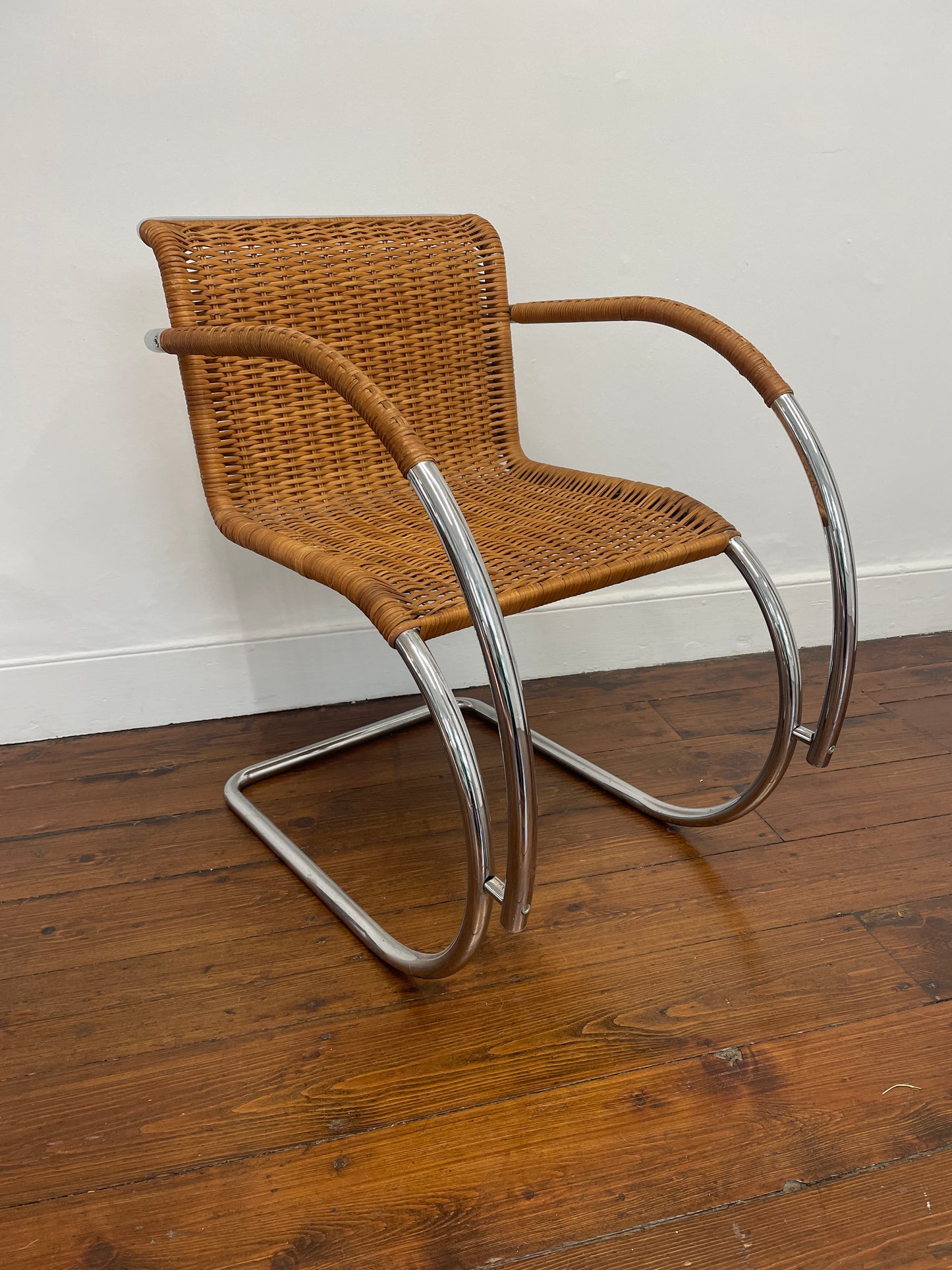 MR20 Mies van der Rohe Chair
