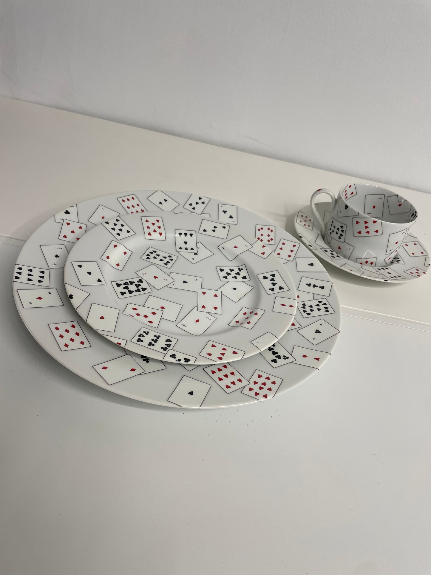 Swid Powell Game Plate set