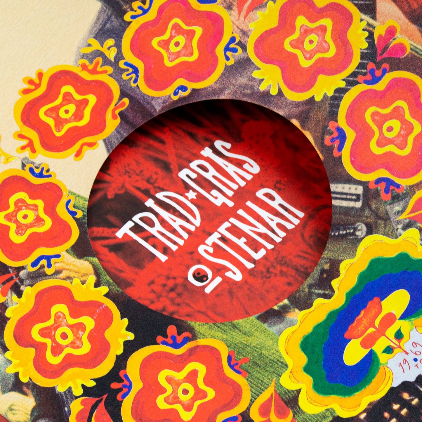 Träd, Gräs och Stenar: A Collective History