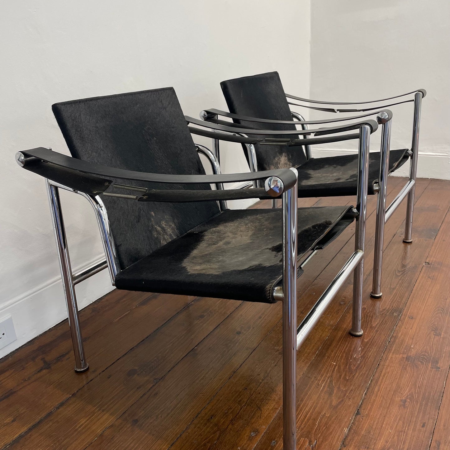 IN STORE: Corbusier Sling Chairs