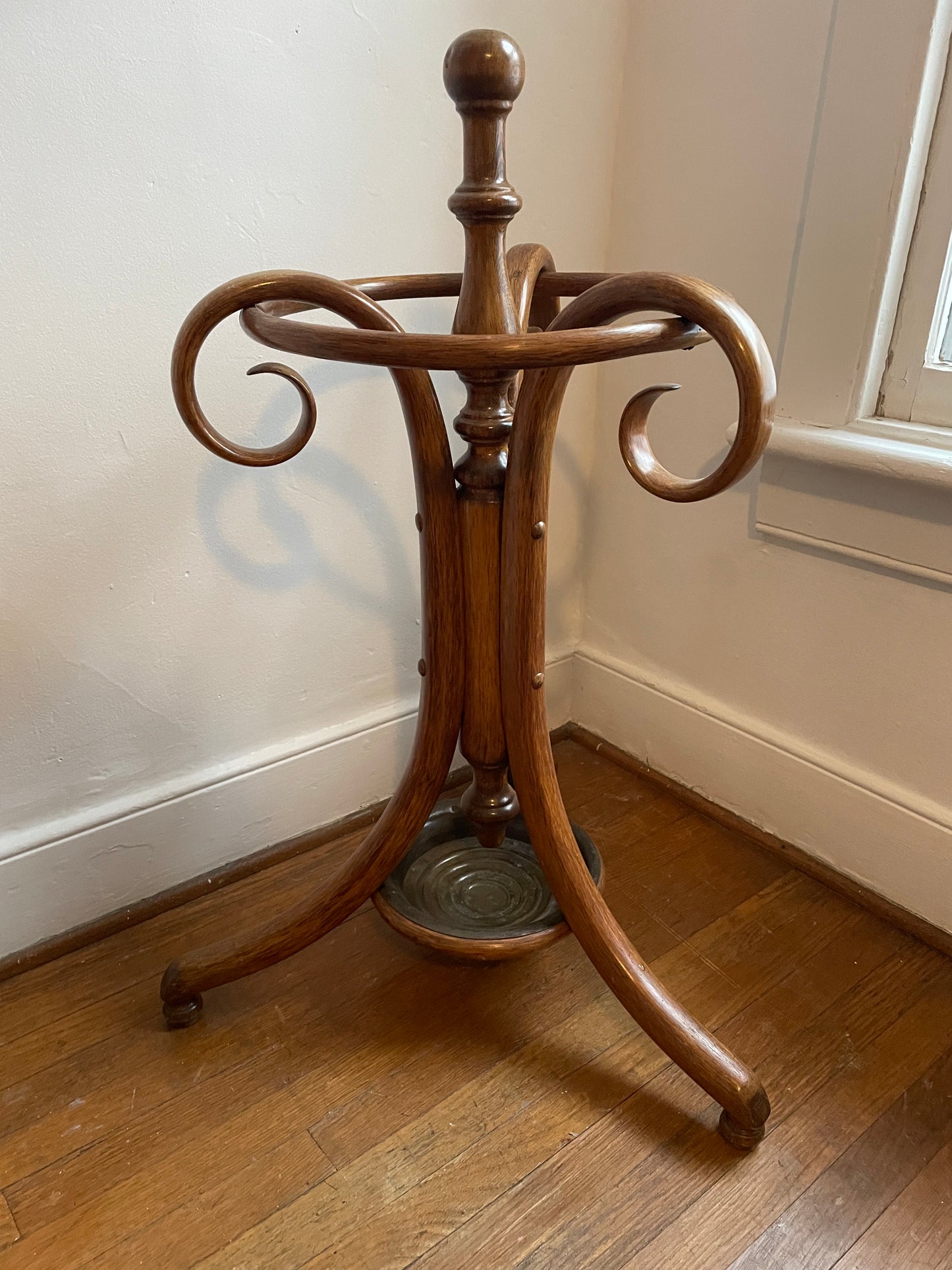 IN STORE: Vintage Thonet Umbrella Stand