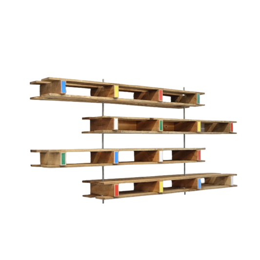 Pallet Shelving by Huy Bui